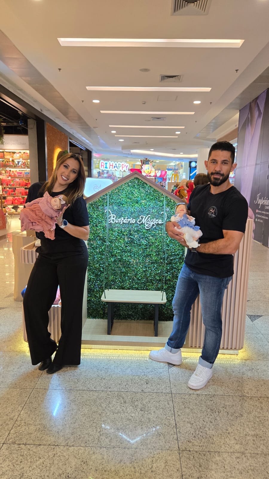 No momento, você está visualizando Tiago Gomes – Sócio-proprietário – Grupo Berçário Mágico by Valentina Reborn